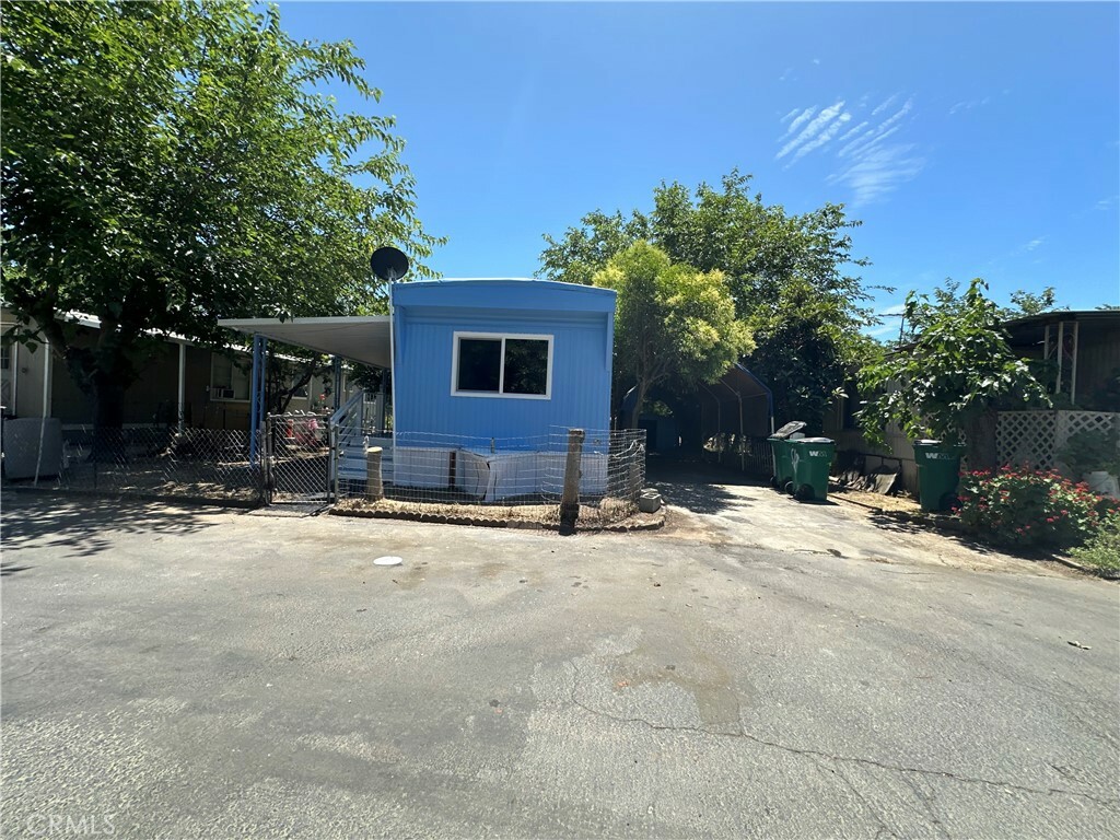 Property Photo:  240 Sacramento Avenue 18  CA 95951 