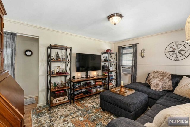 Property Photo:  26 Park Avenue  NJ 07420 