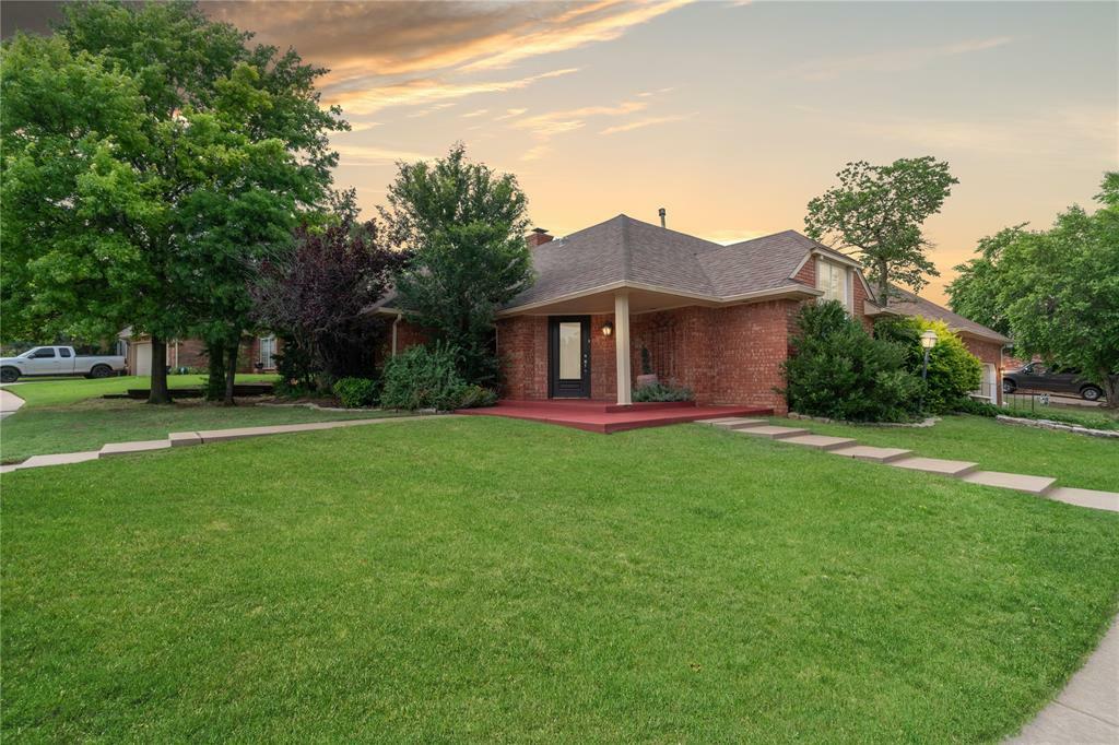 Property Photo:  14801 Brasswood Boulevard  OK 73013 