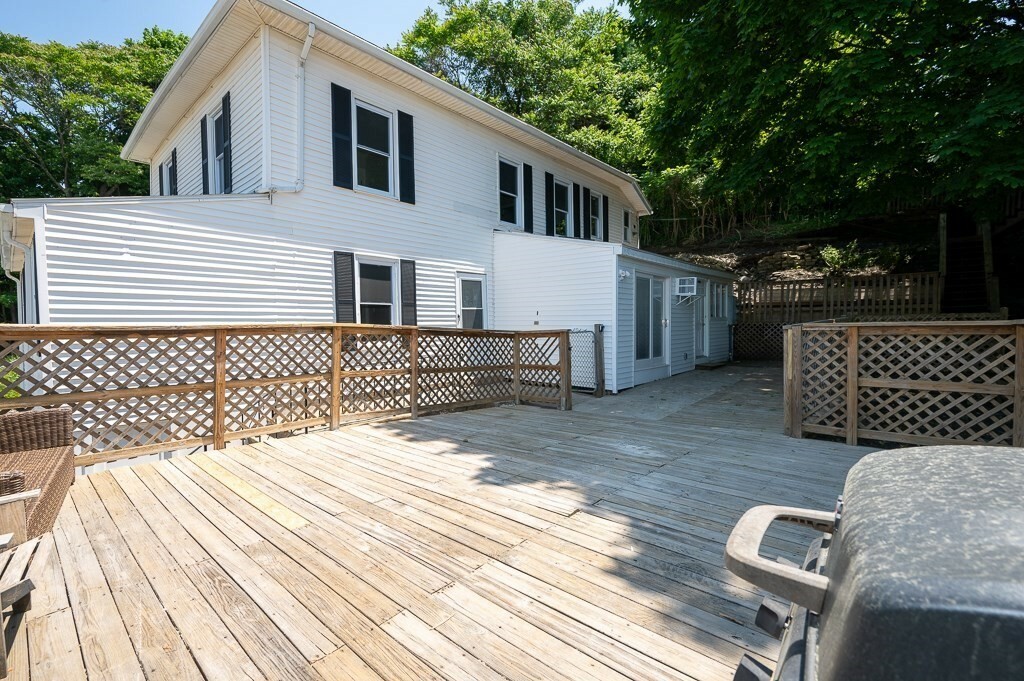 Property Photo:  590-592 Franklin St.  MA 01604 