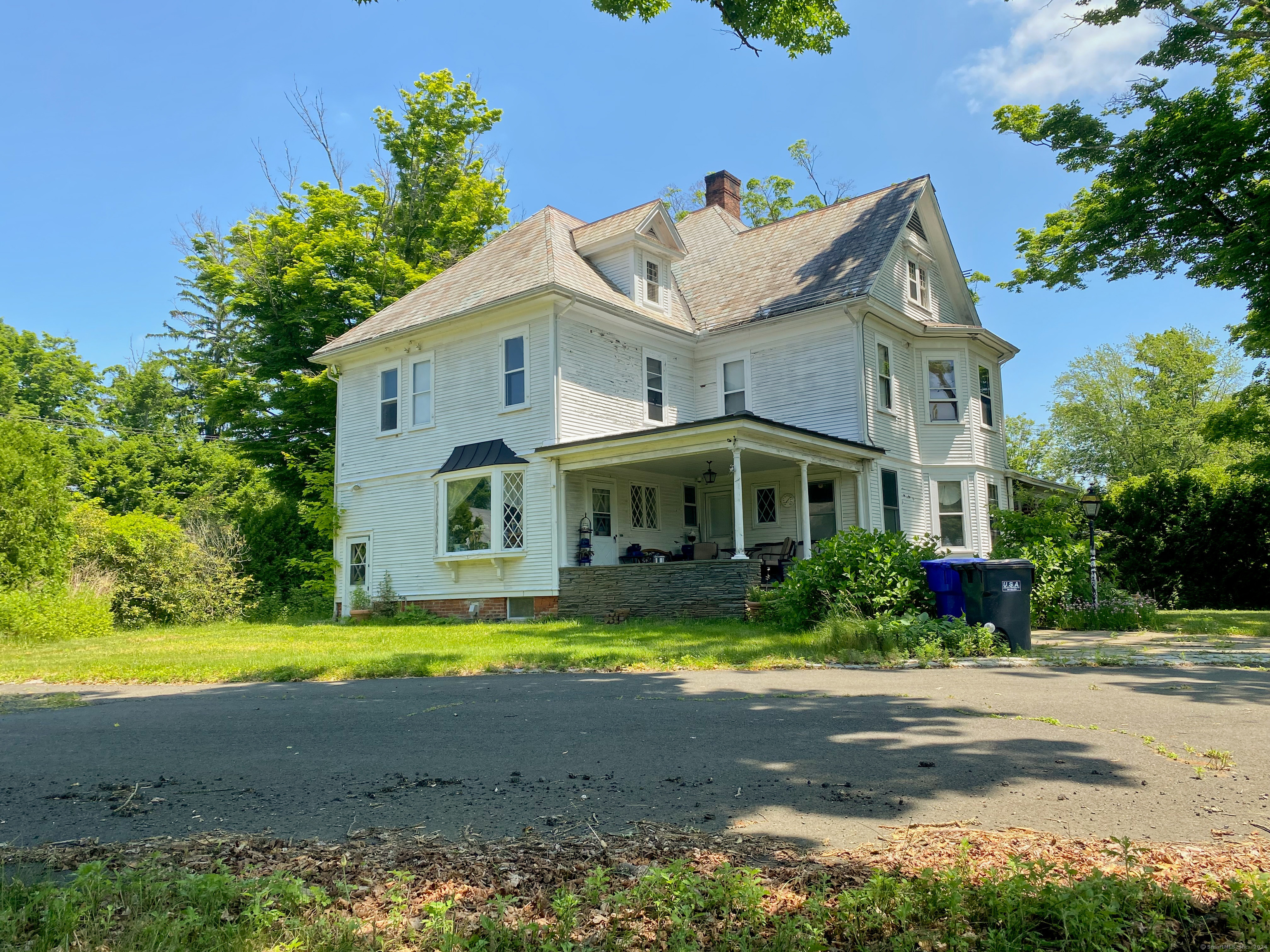 Property Photo:  453 North Main Street  CT 06078 