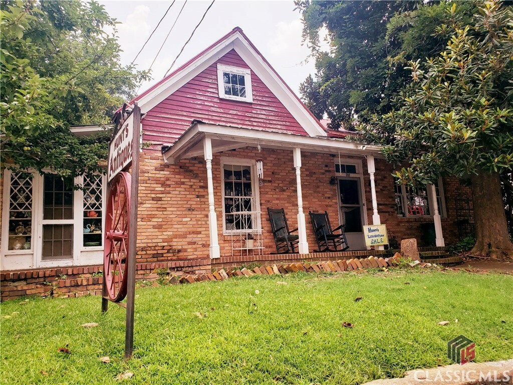 Property Photo:  346 Oliver Street N  GA 30635 