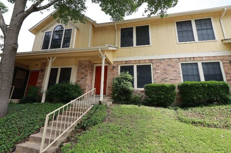 Property Photo:  11901 Swearingen Drive 45-I  TX 78758 