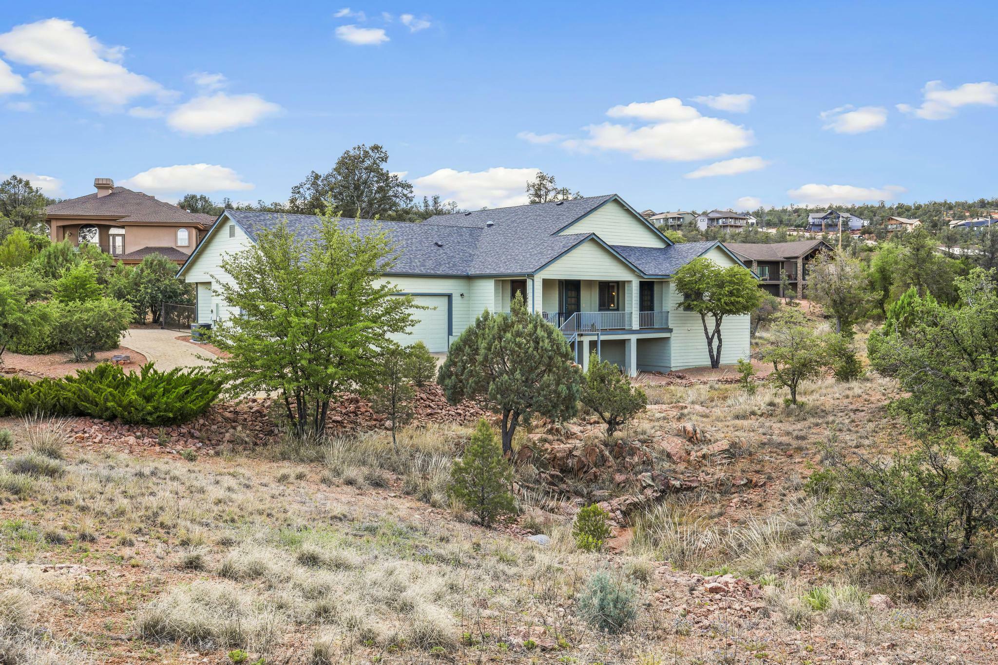 Property Photo:  1400 W Spike Horn Circle  AZ 85541 