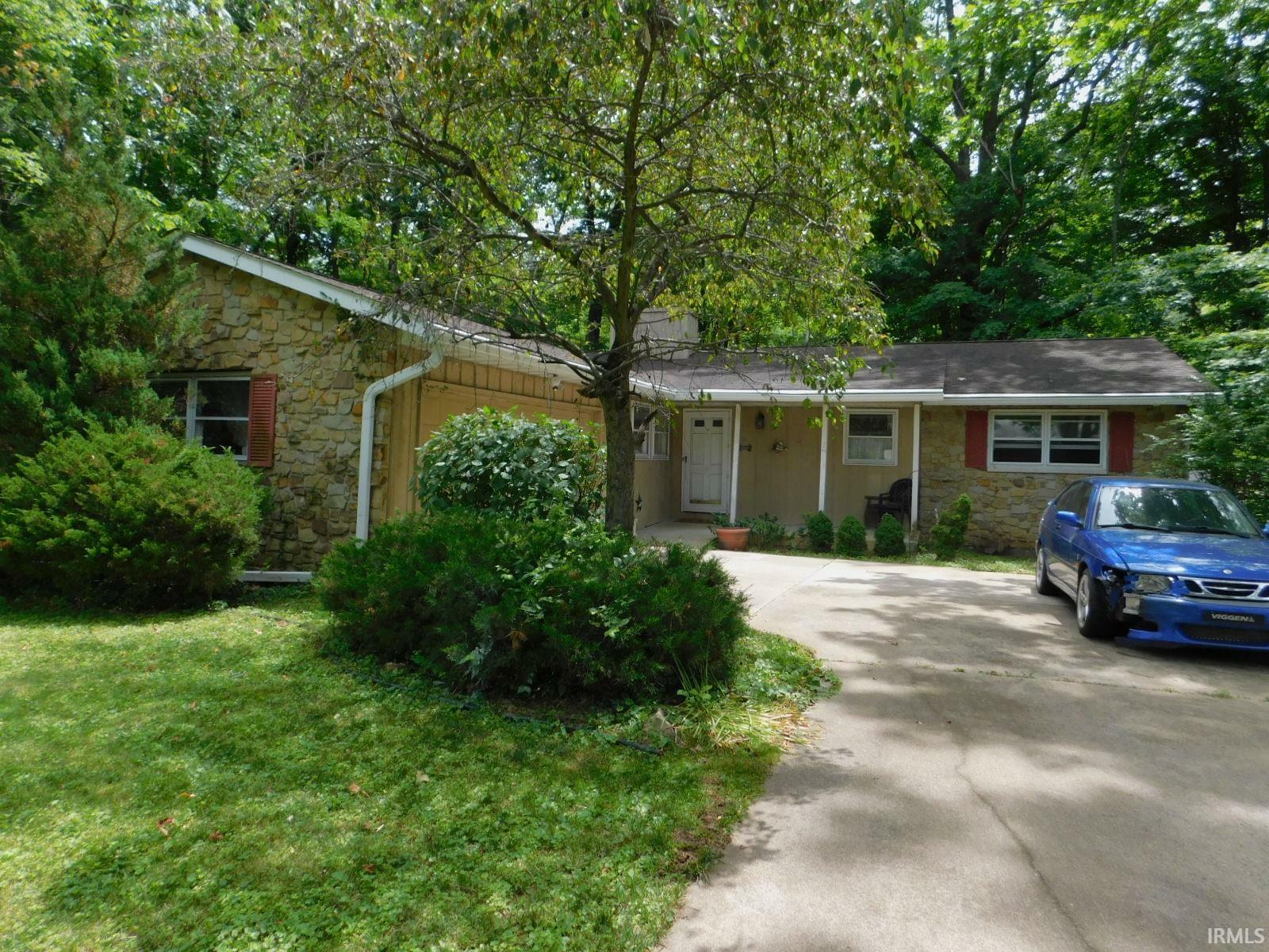 Property Photo:  610 N Park Ridge Road  IN 47408 