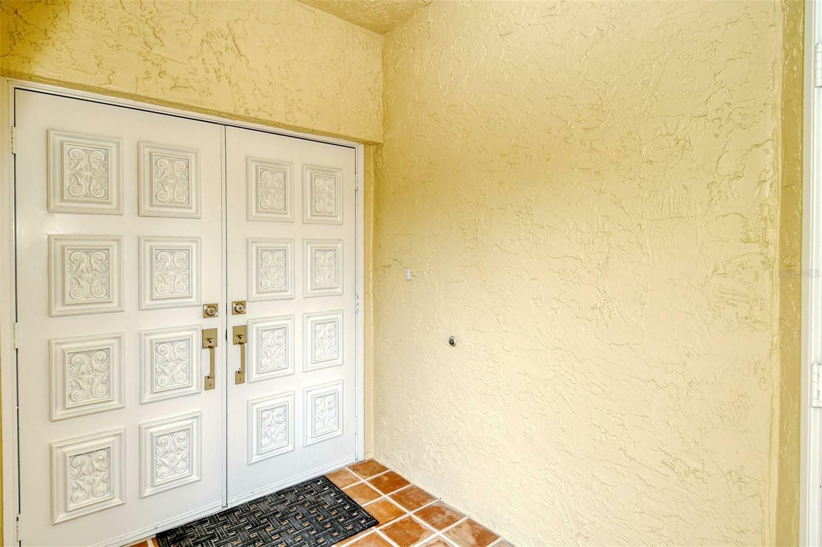 Property Photo:  6101 34th Street W 15B  FL 34210 