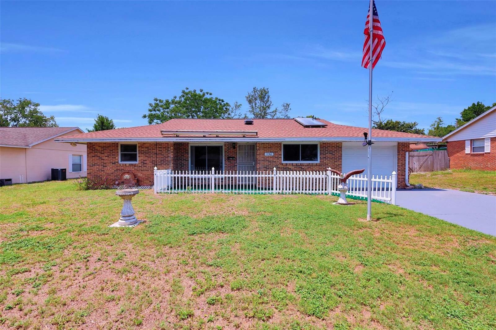 Property Photo:  798 Superior Street  FL 32725 