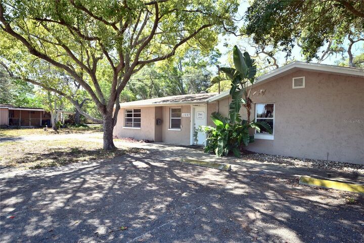 Property Photo: 11697 Walsingham Road FL 33778