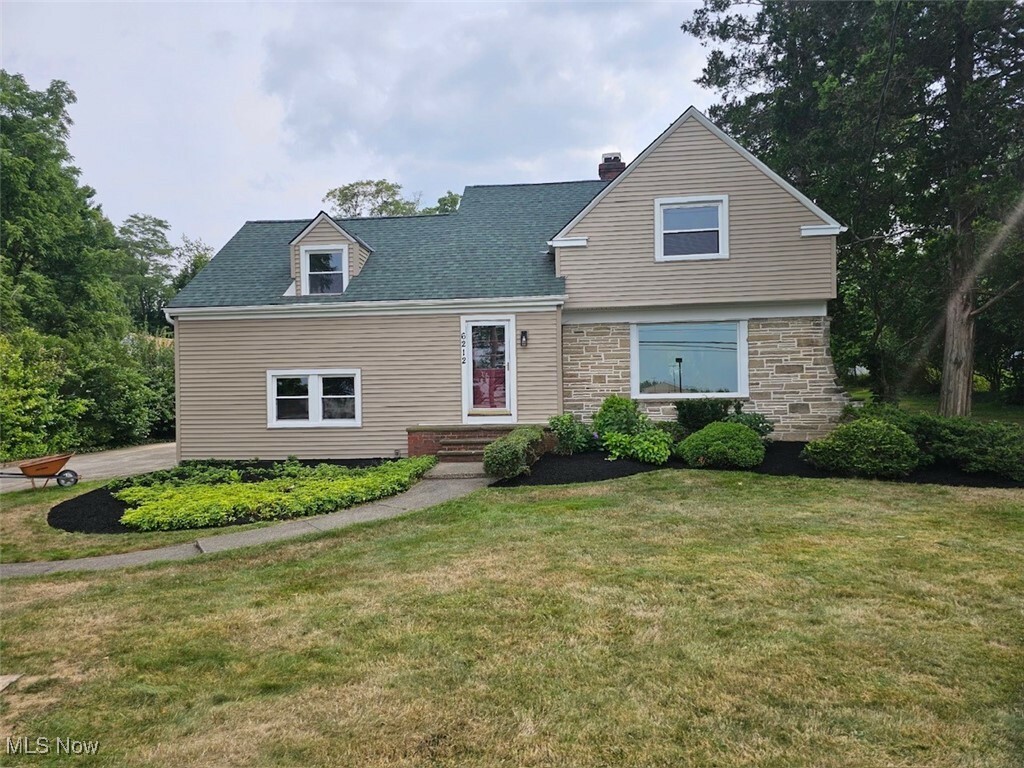 Property Photo: 6212 Wilson Mills Road OH 44143