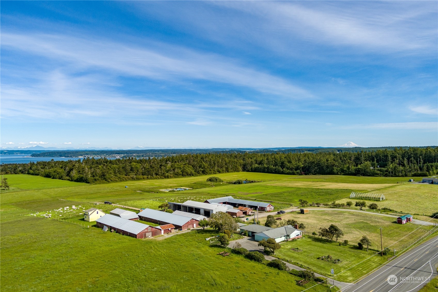 Property Photo:  886 West Beach Road  WA 98239 