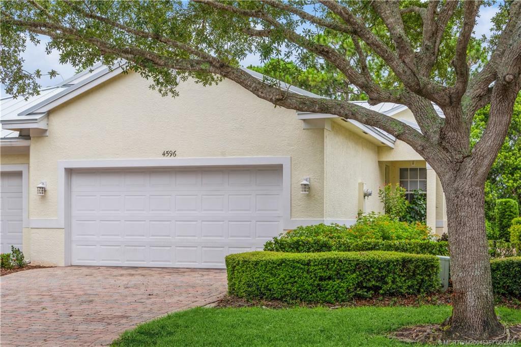 Property Photo:  4596 SE Bridgetown Court  FL 34997 