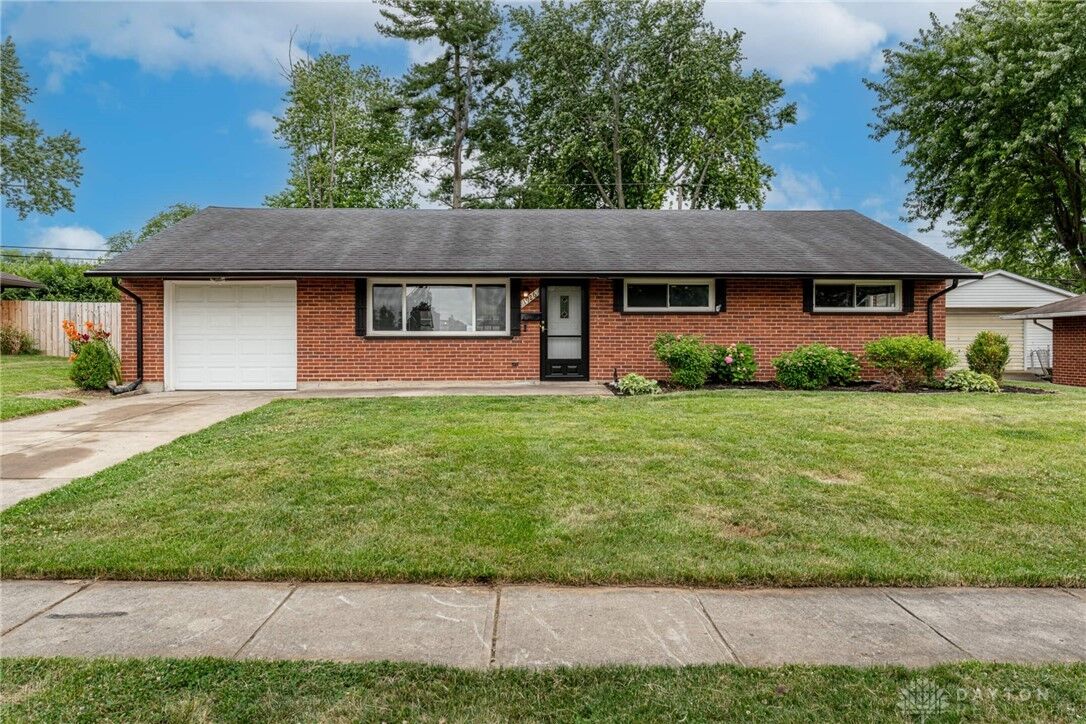 Property Photo: 1926 W Stroop Road OH 45439