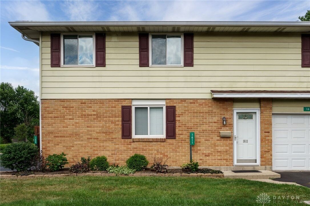 Property Photo:  1611 Villa South Drive  OH 45449 