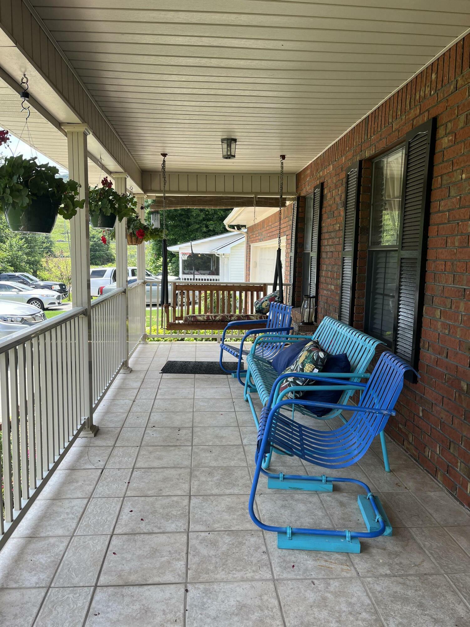 Property Photo:  708 Holland Ave  GA 30720 