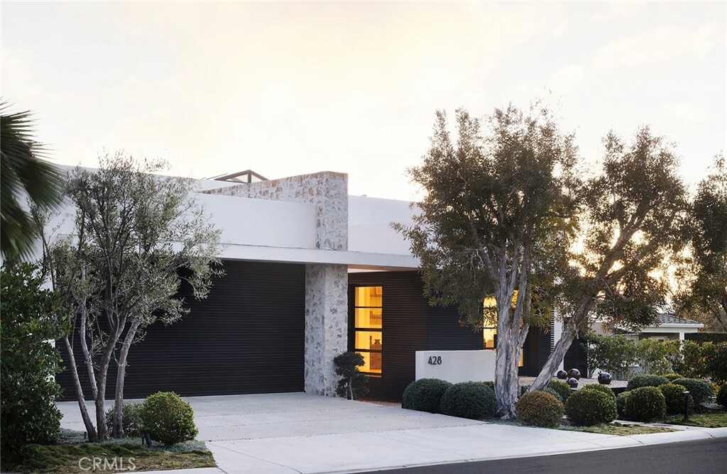 Property Photo: 428 Serra Drive CA 92625