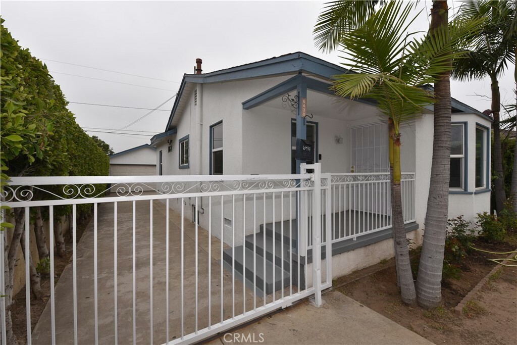 Property Photo:  6438 Easton Street  CA 90022 