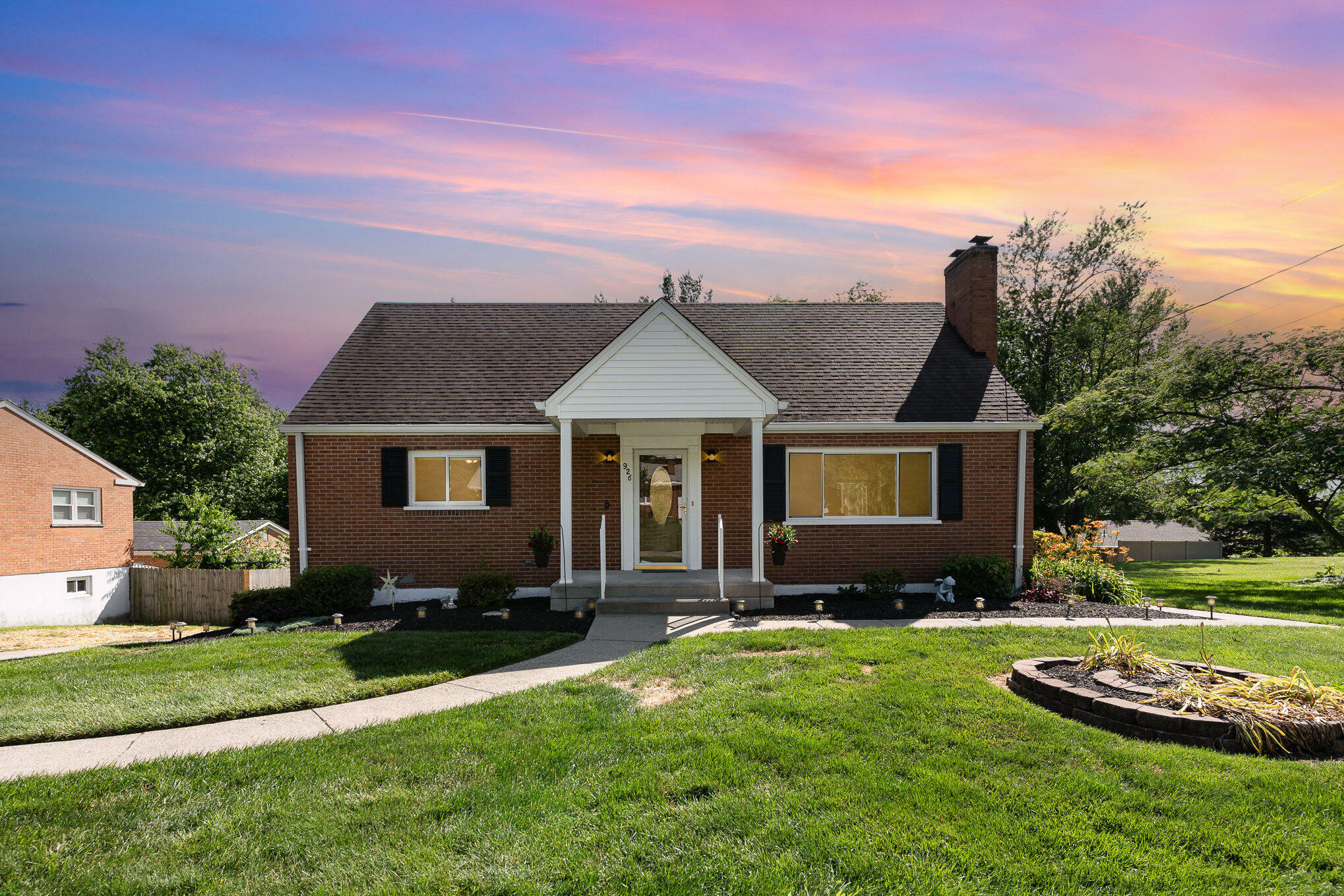 Property Photo: 926 Kenridge Drive KY 41017