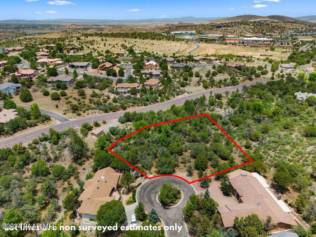 Property Photo:  295 Fox Hollow Circle  AZ 86303 