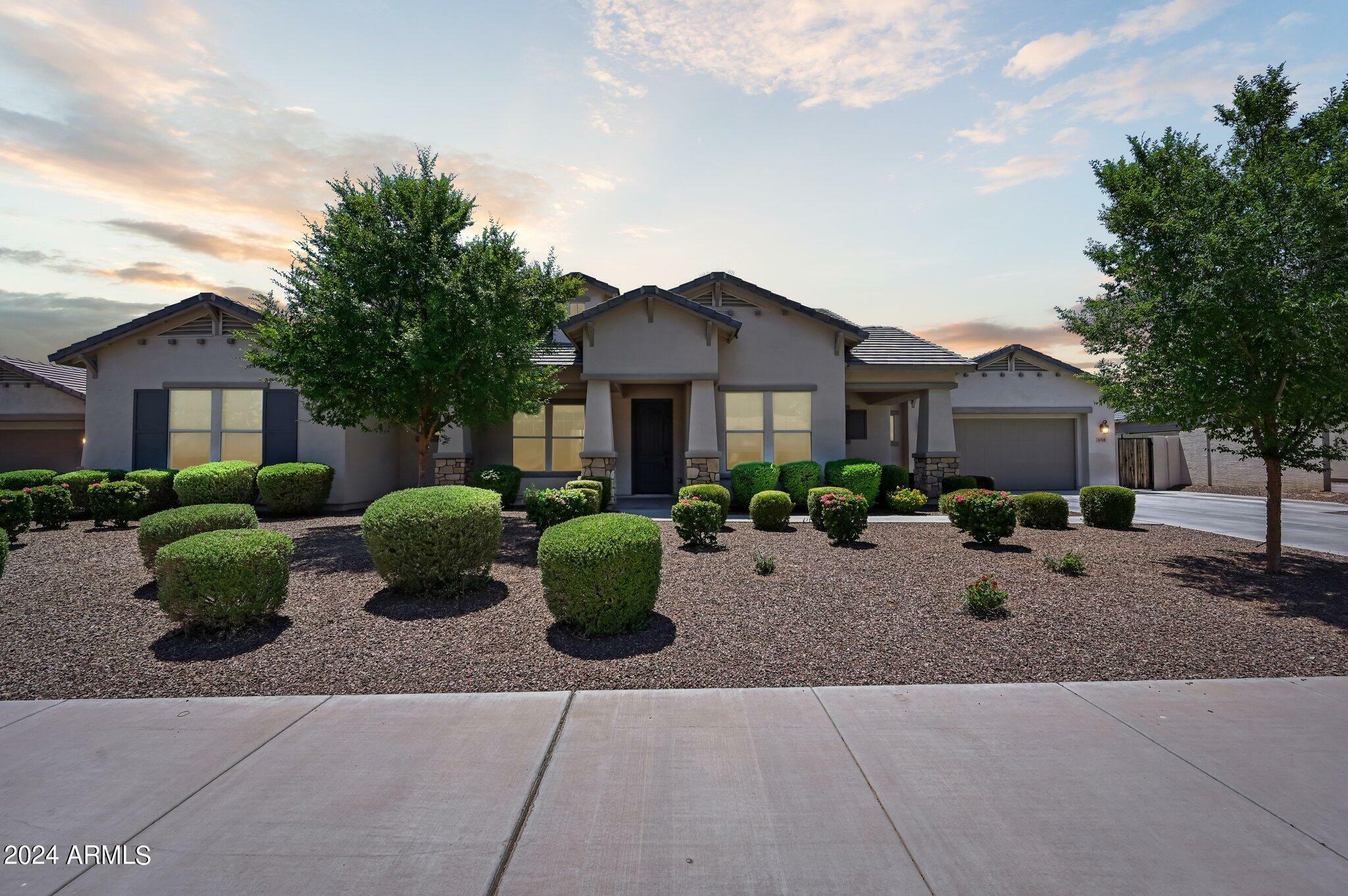 Property Photo:  4708 N Village Parkway  AZ 85340 