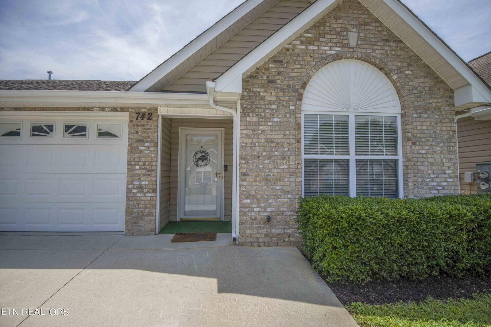 Property Photo: 742 Graham Way TN 37912