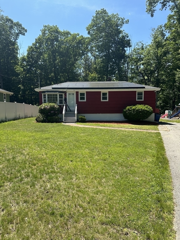 Property Photo:  237 Beaconsfield Rd  MA 01602 