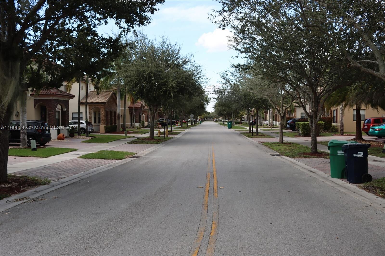 Property Photo: 1780 NW 15th St FL 33125