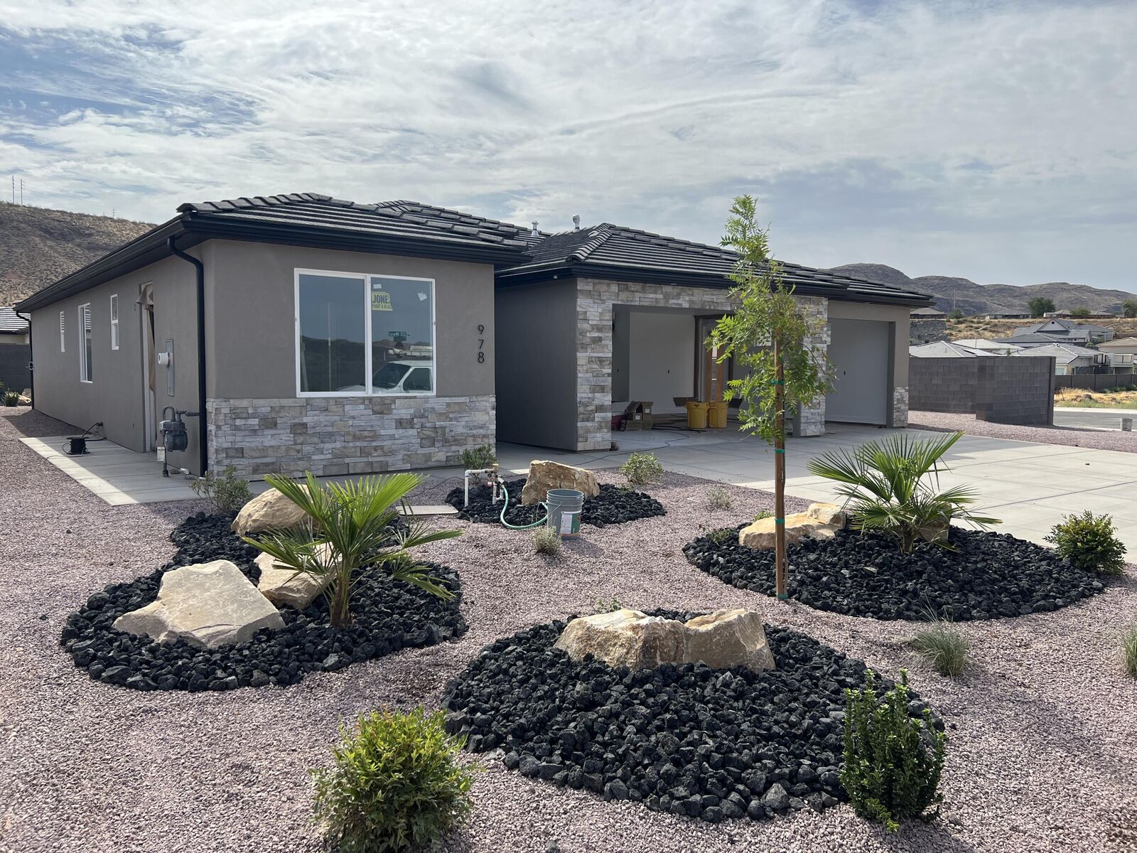 Property Photo:  978 N 20 W  UT 84745 