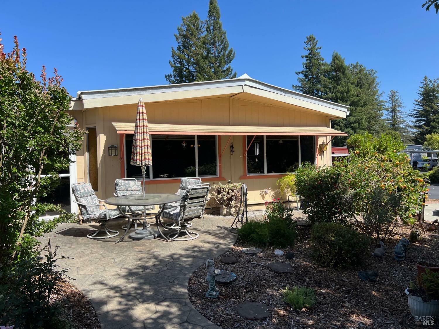 Property Photo: 26 Sequoia Circle CA 95401