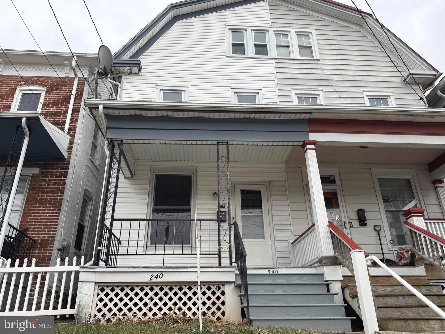 240 W Broadway  Red Lion PA 17356 photo