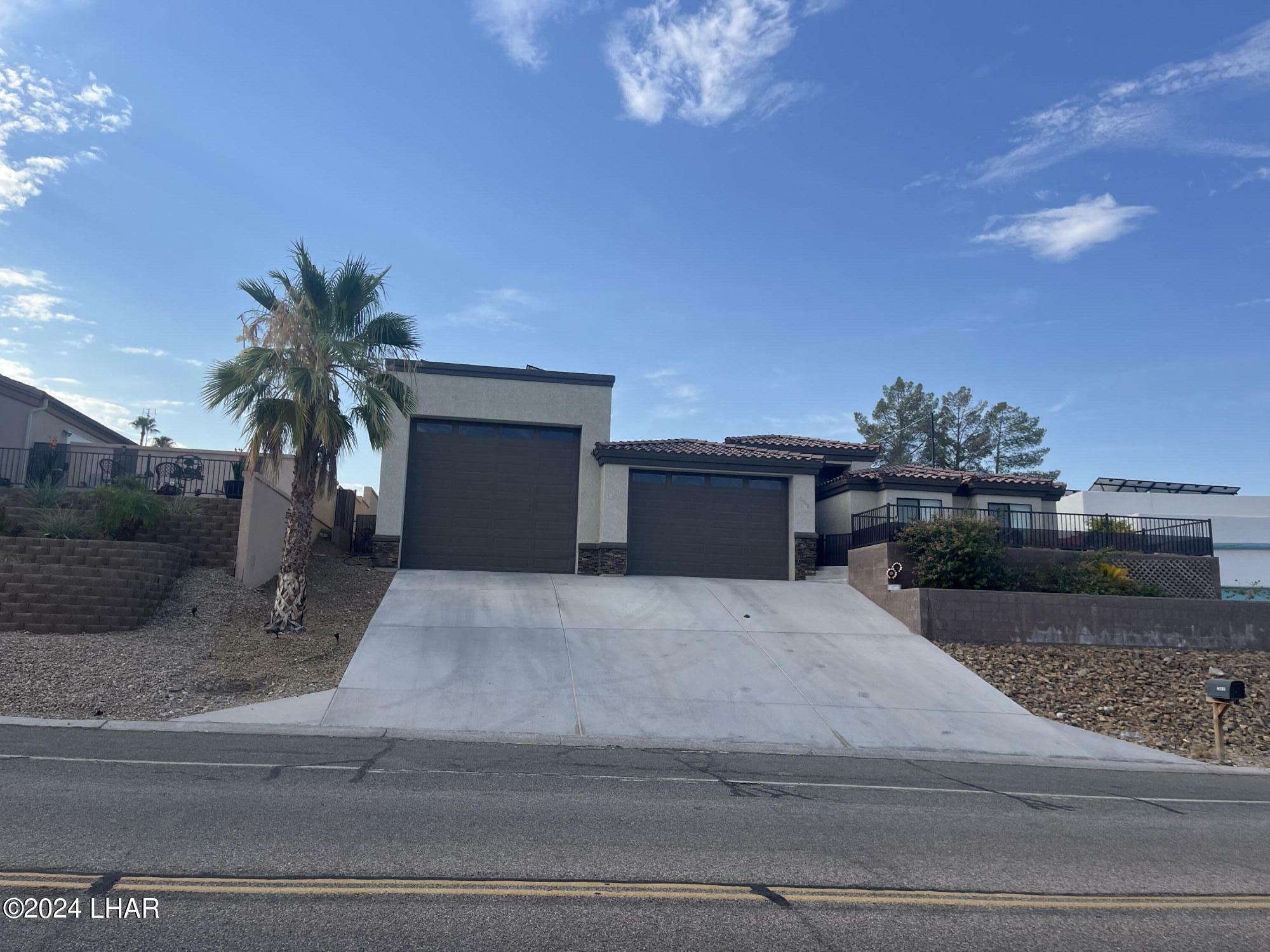 Property Photo:  2512 Saratoga Ave  AZ 86406 