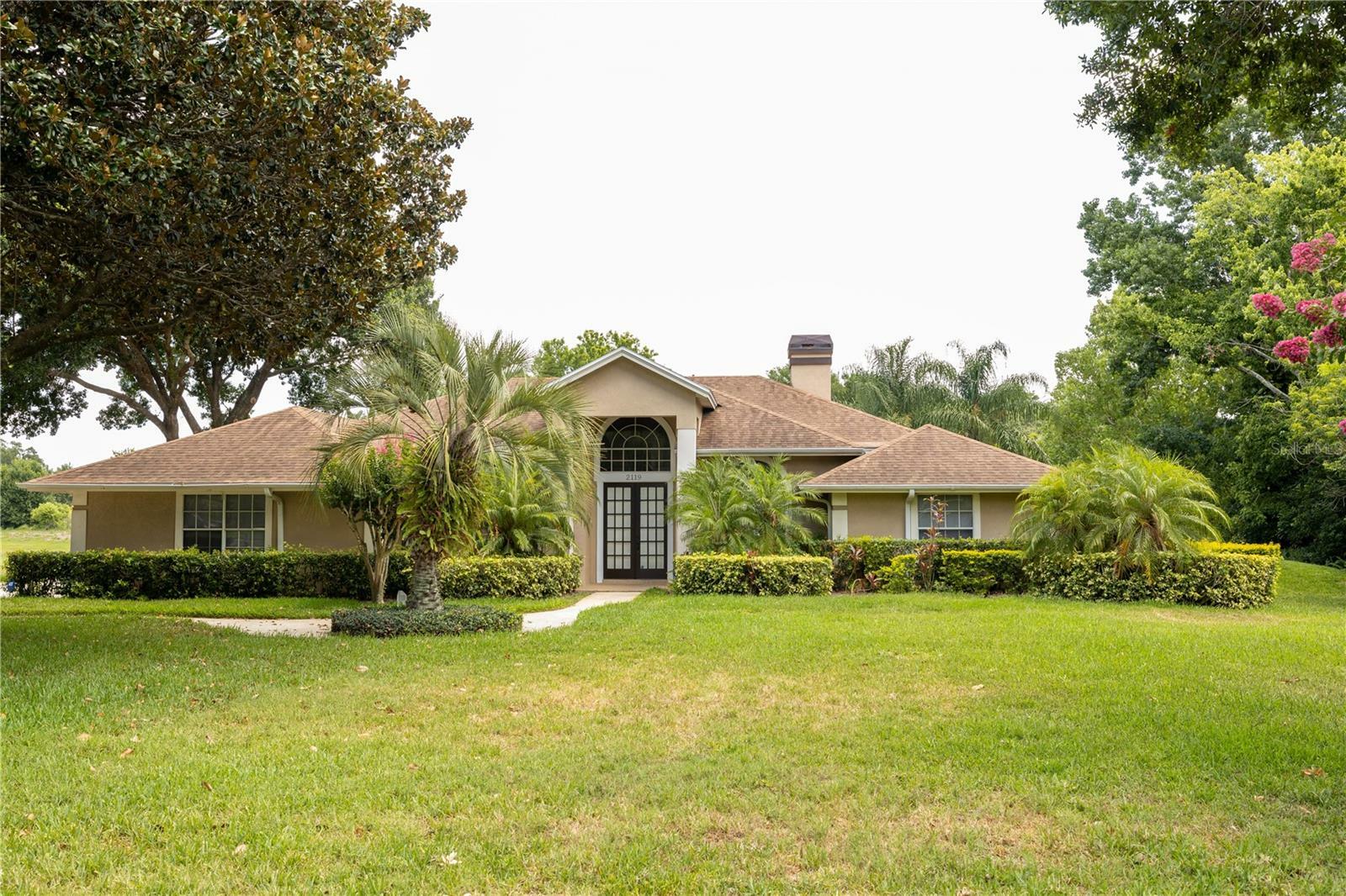 Property Photo: 2119 Willow Brick Road FL 34786