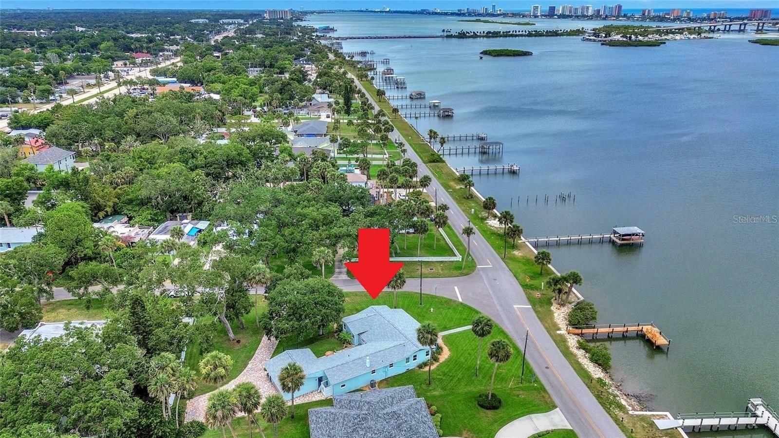 Property Photo:  5002 Riverside Drive  FL 32127 