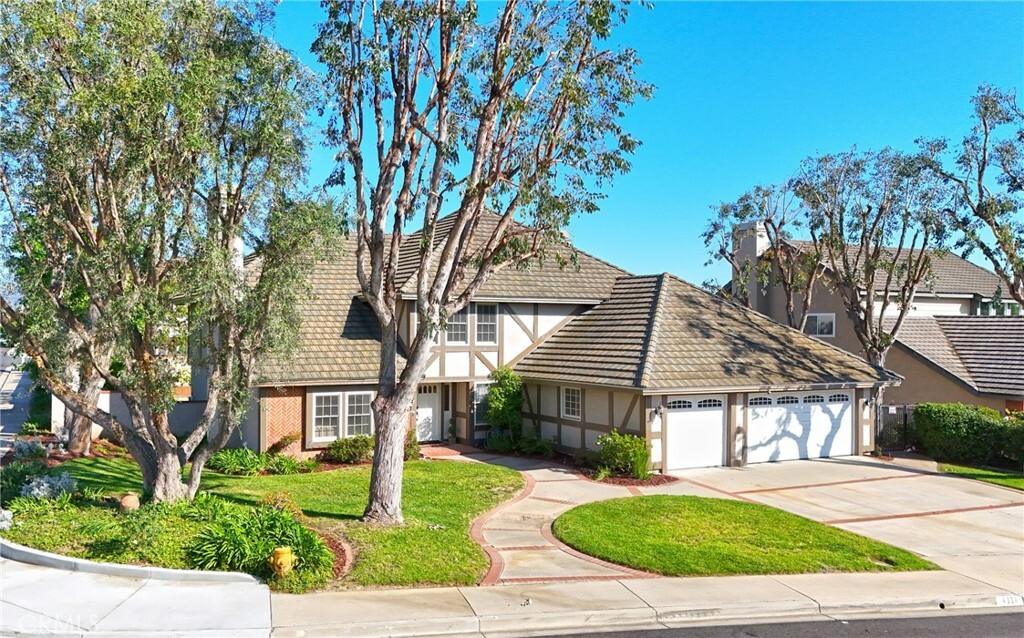 Property Photo:  4334 Mahogany Circle  CA 92886 