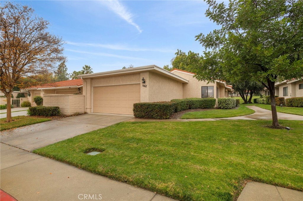 Property Photo:  1067 Saint Andrews Drive  CA 91784 