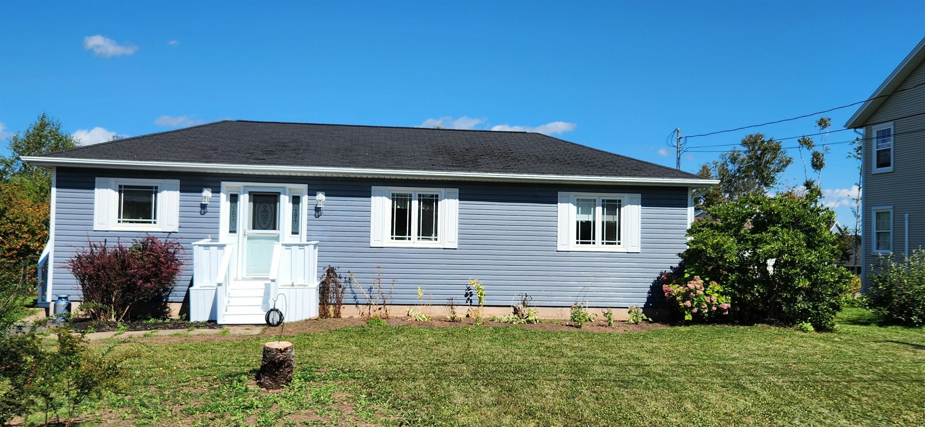 Photo de la propriété:  43 Harland View Drive  PE C1B 1W2 