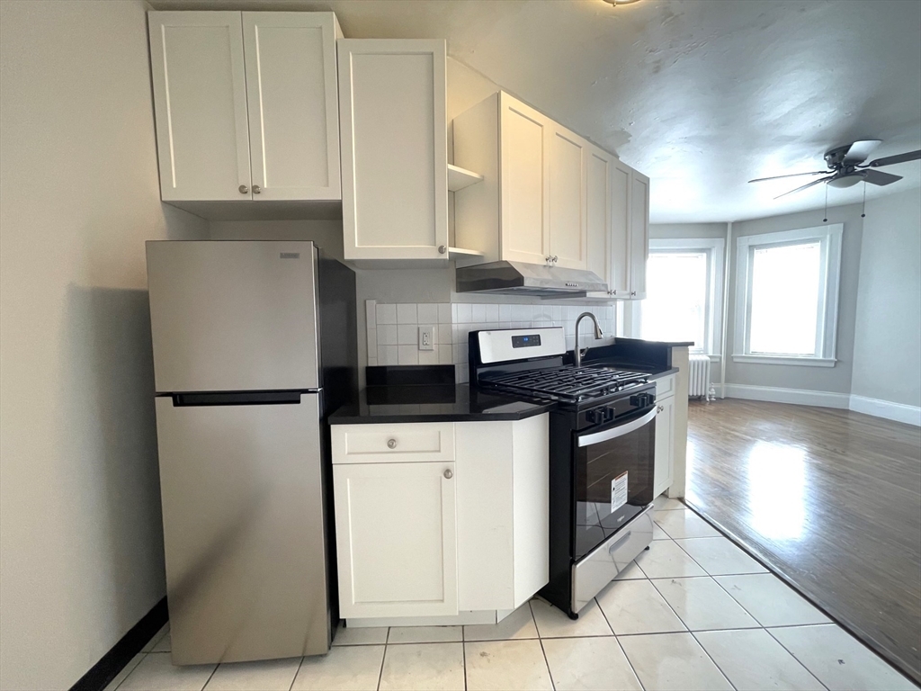 Property Photo: 333 Broadway 21 MA 02145