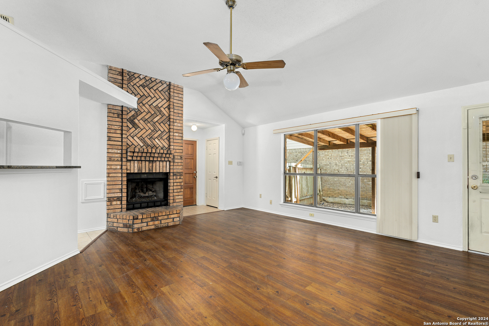 Property Photo: 7542 Tantara Ct TX 78249