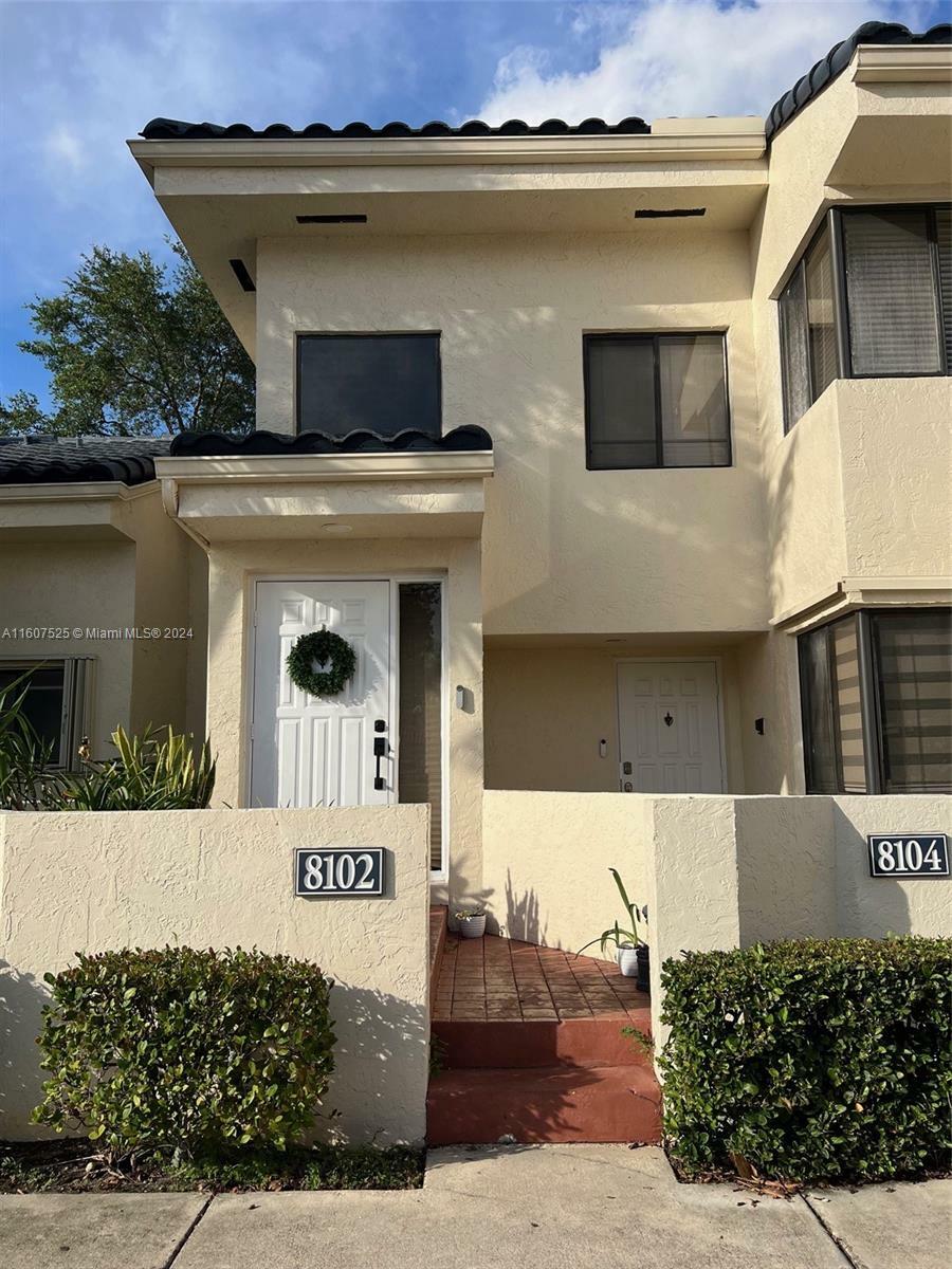 Property Photo:  8102 NW 17th Mnr 8102  FL 33322 