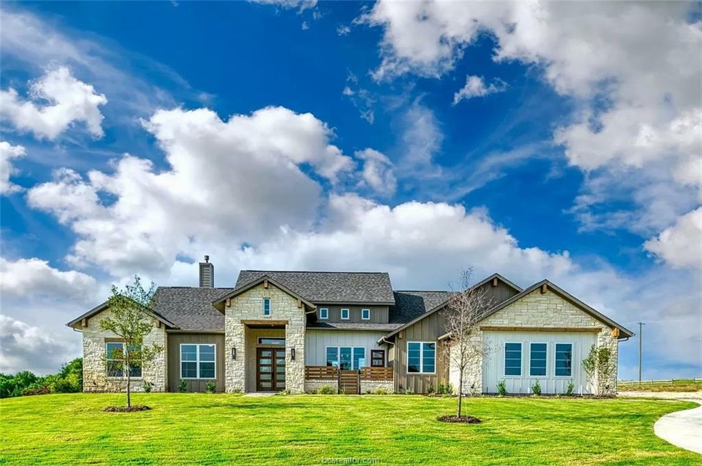 Property Photo:  4379 Berkshire Drive  TX 77856 