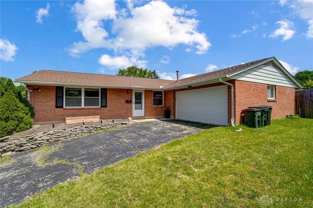 Property Photo: 720 N Gebhart Church Road OH 45342