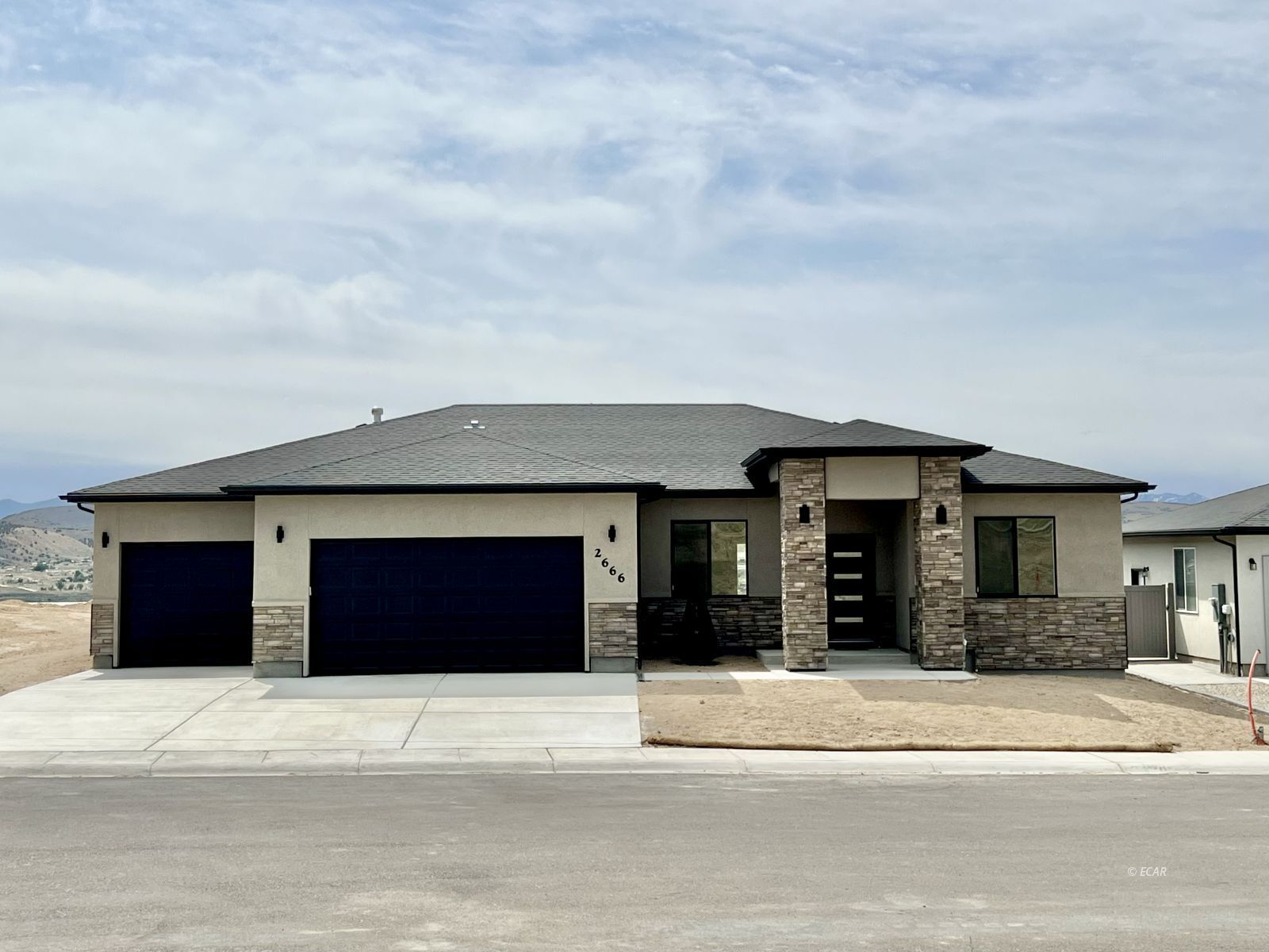 Property Photo: 2666 Mesquite Way NV 89801