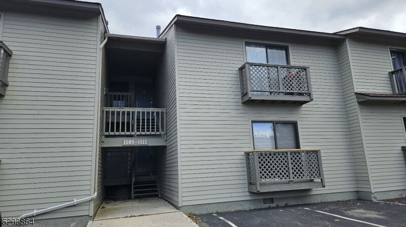 Property Photo: 1511 Spruce Hills Dr NJ 08826