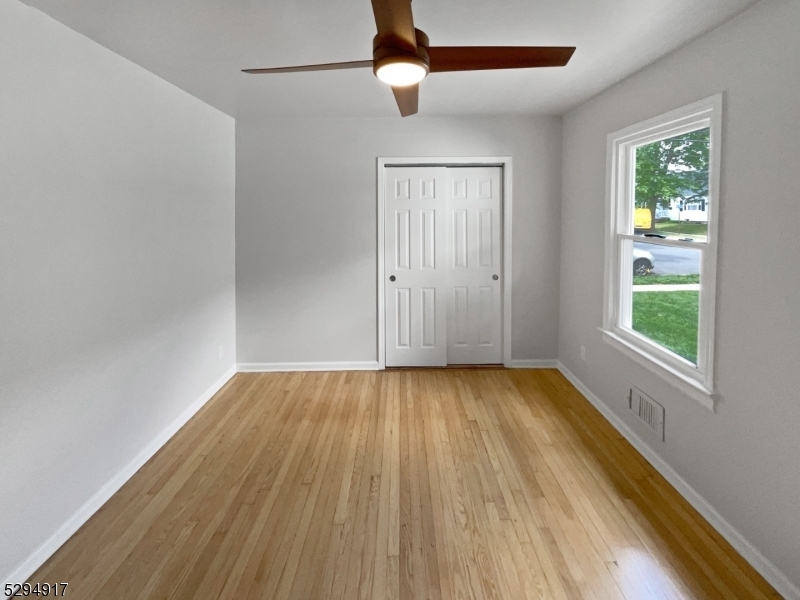 Property Photo:  2079 Allen St  NJ 07065 