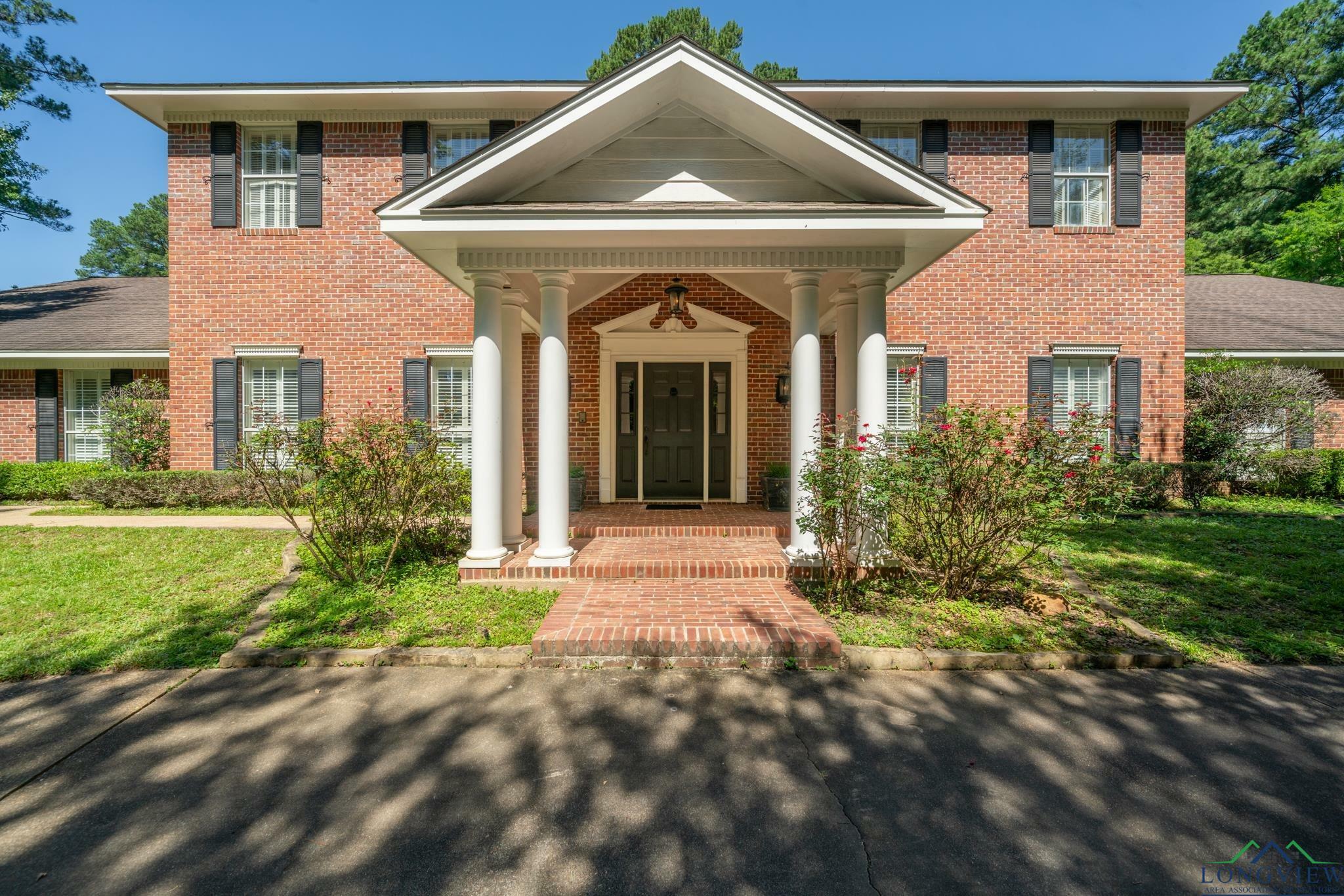 Property Photo:  19 Tallwood Circle  TX 75605 