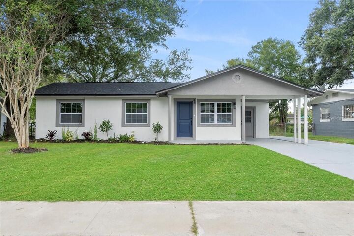 Property Photo:  48 Dorcas Court  FL 32811 