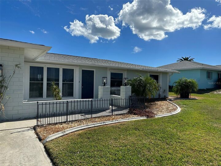 Photo de la propriété: 45 Oakland Hills Court FL 33947