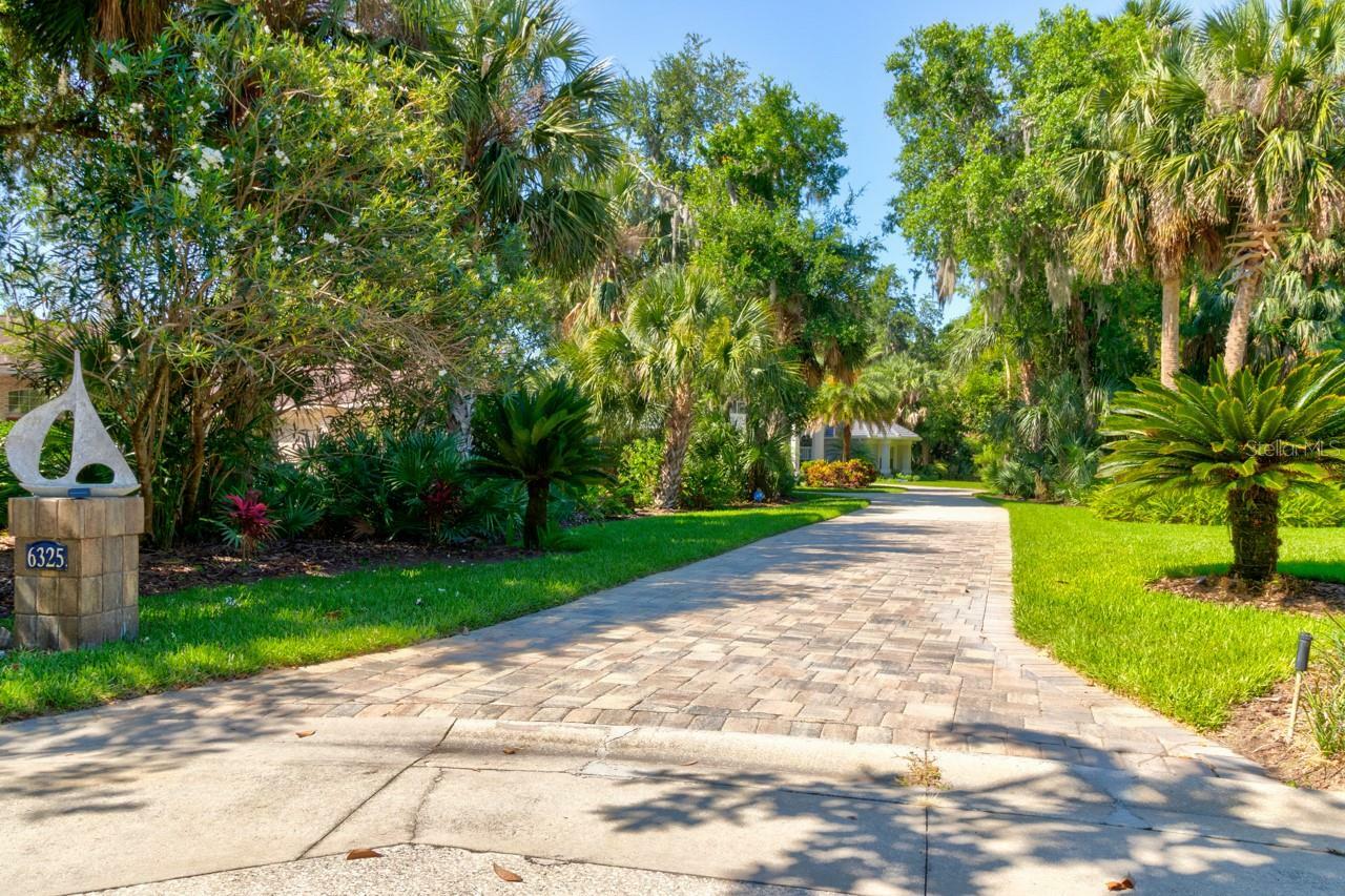 Property Photo:  6325 Palmas Bay Circle  FL 32127 