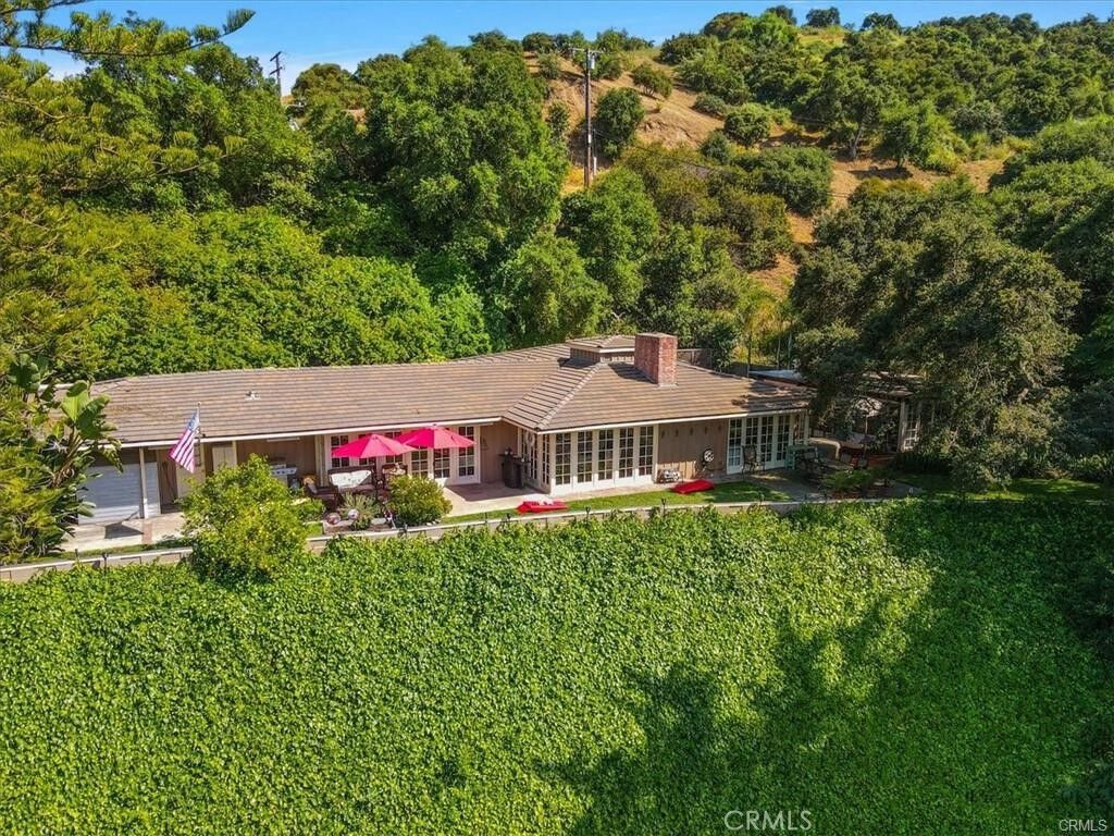 Property Photo: 4067 Forest Hill Drive CA 91011