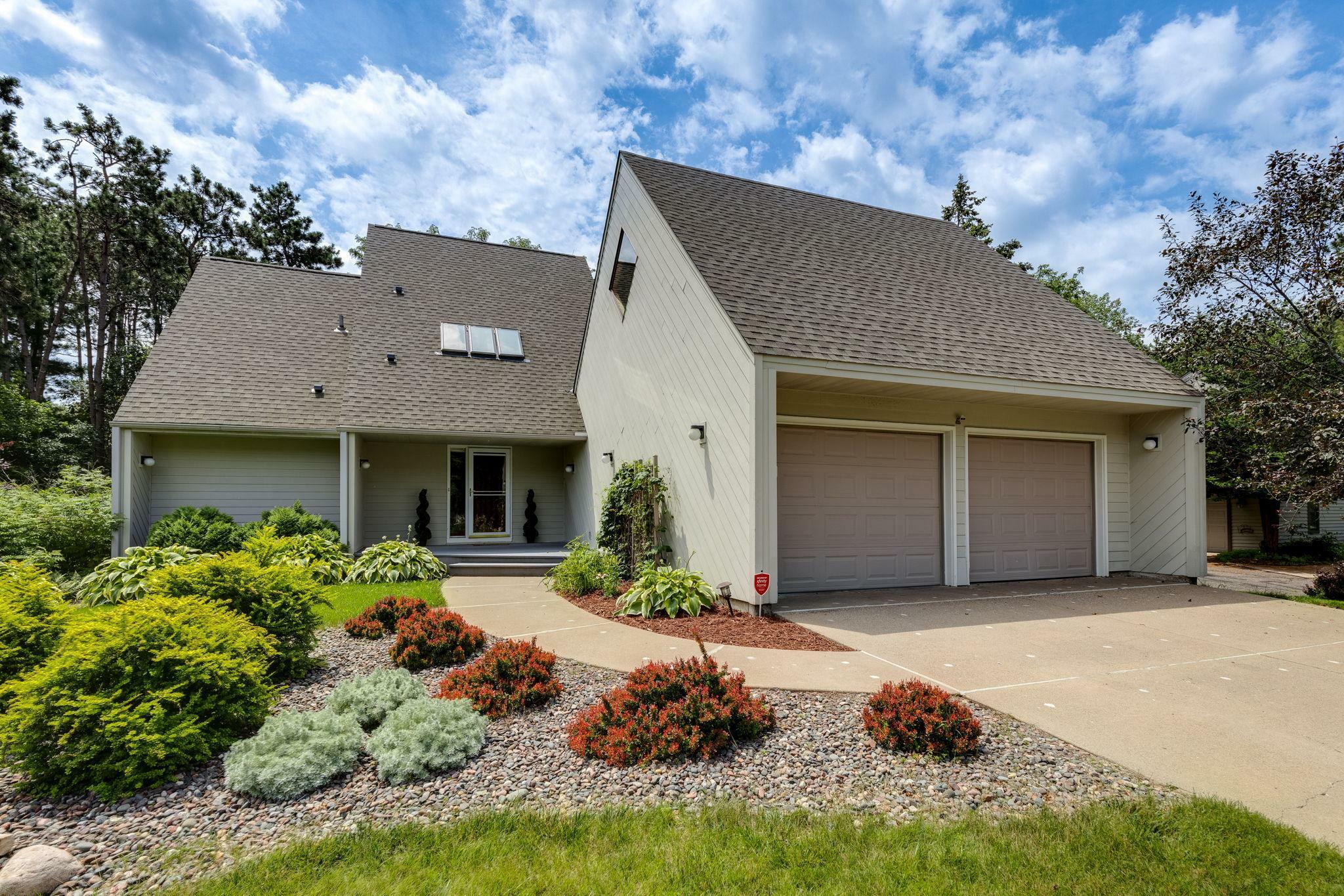Property Photo: 466 Catherine Lane MN 55126