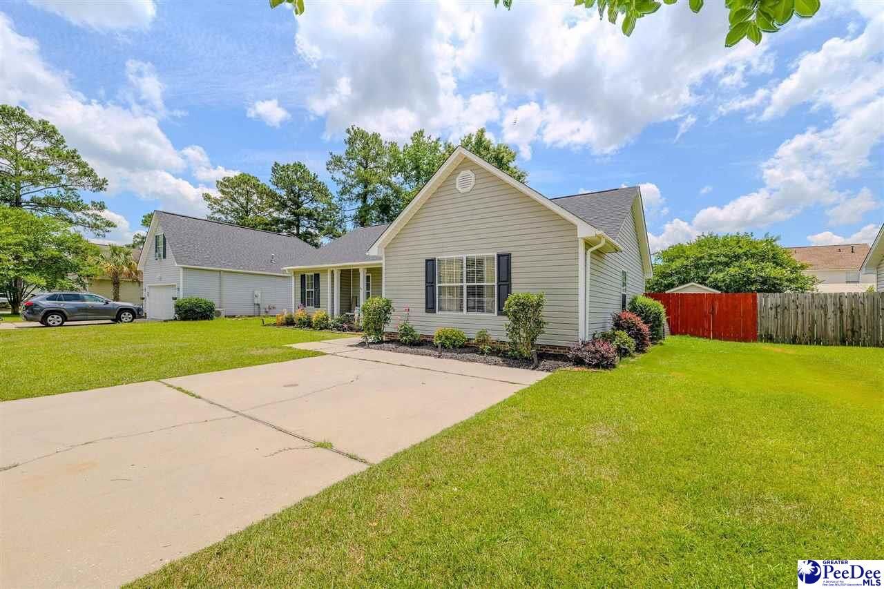 Property Photo: 1006 Hannah Drive SC 29505